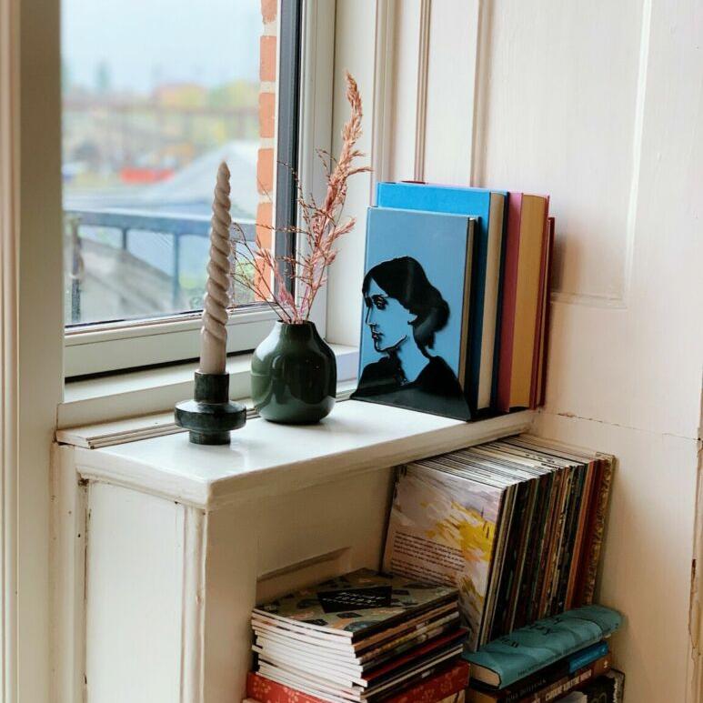 Serre-livre en métal Virginia Woolf