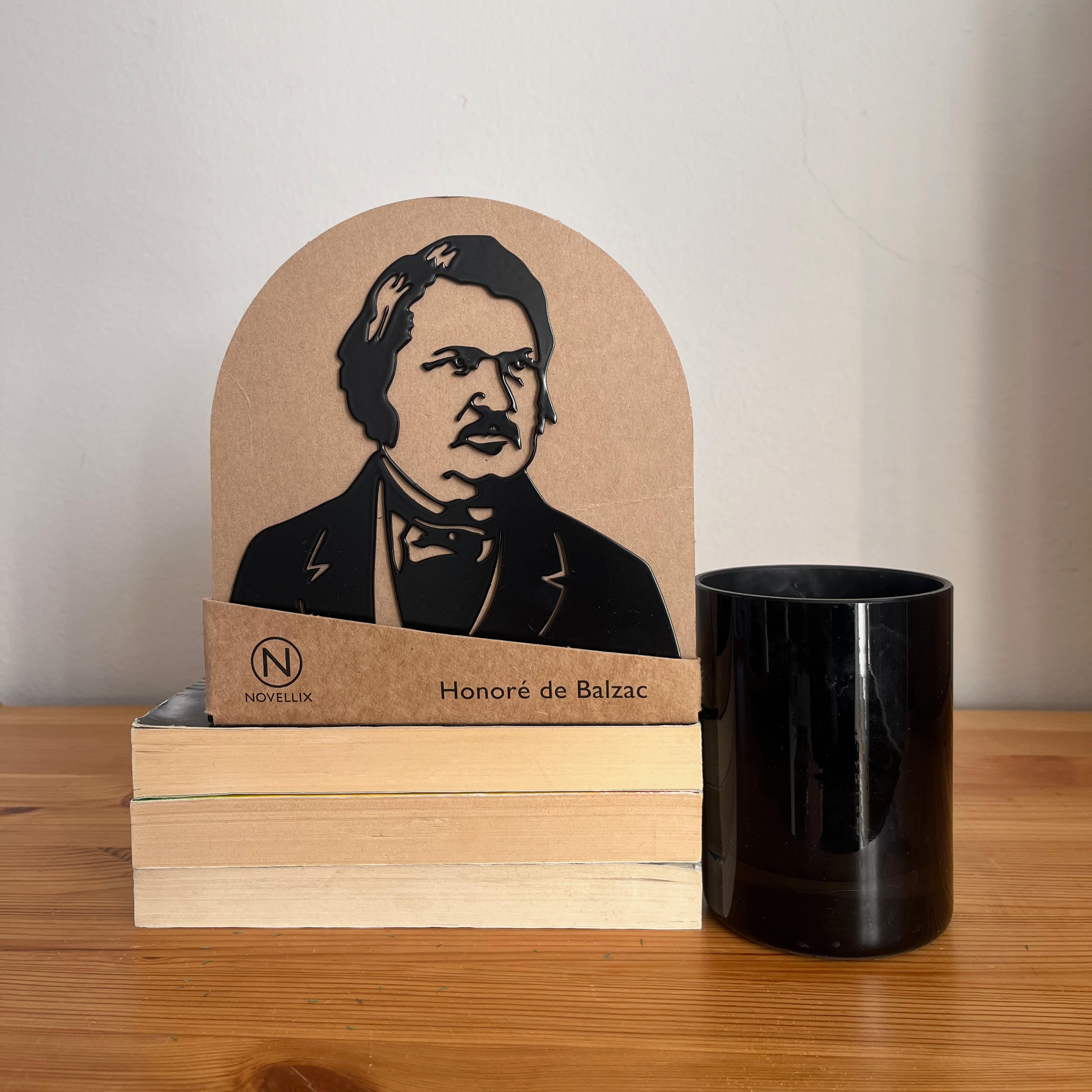 Serre-livre en métal Honoré de Balzac
