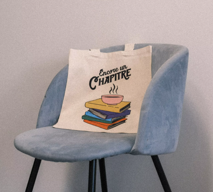 Le tote-bag en coton bio « encore un chapitre »